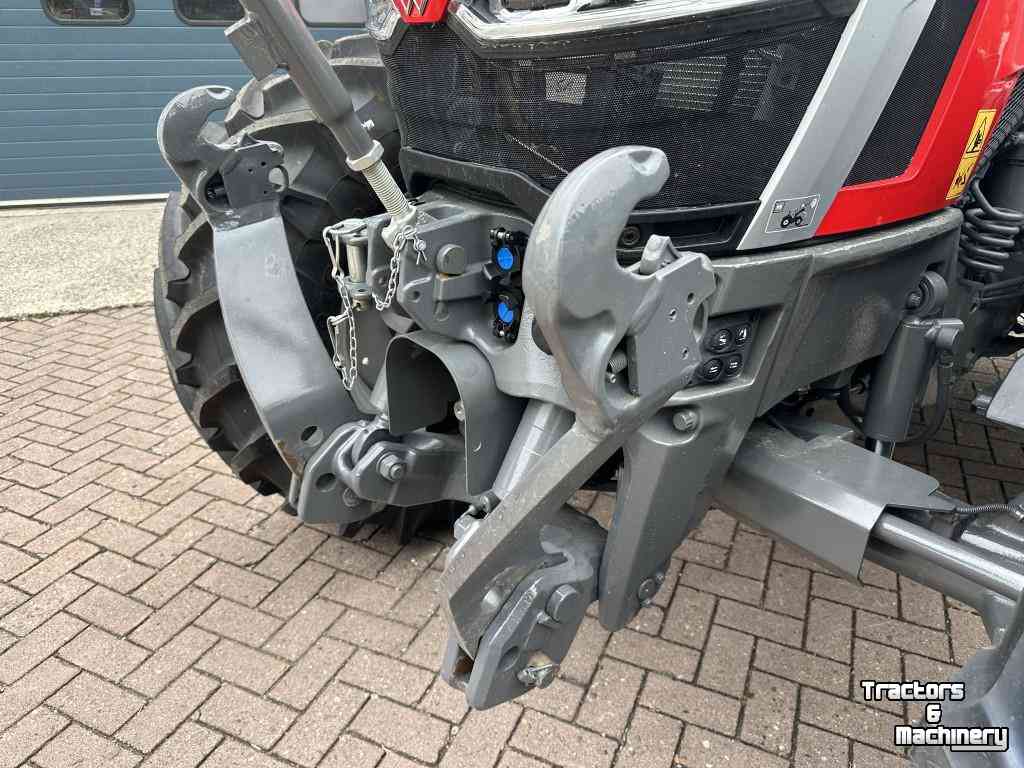 Tracteur Massey Ferguson 5S.135 Dyna-6 Exclusive