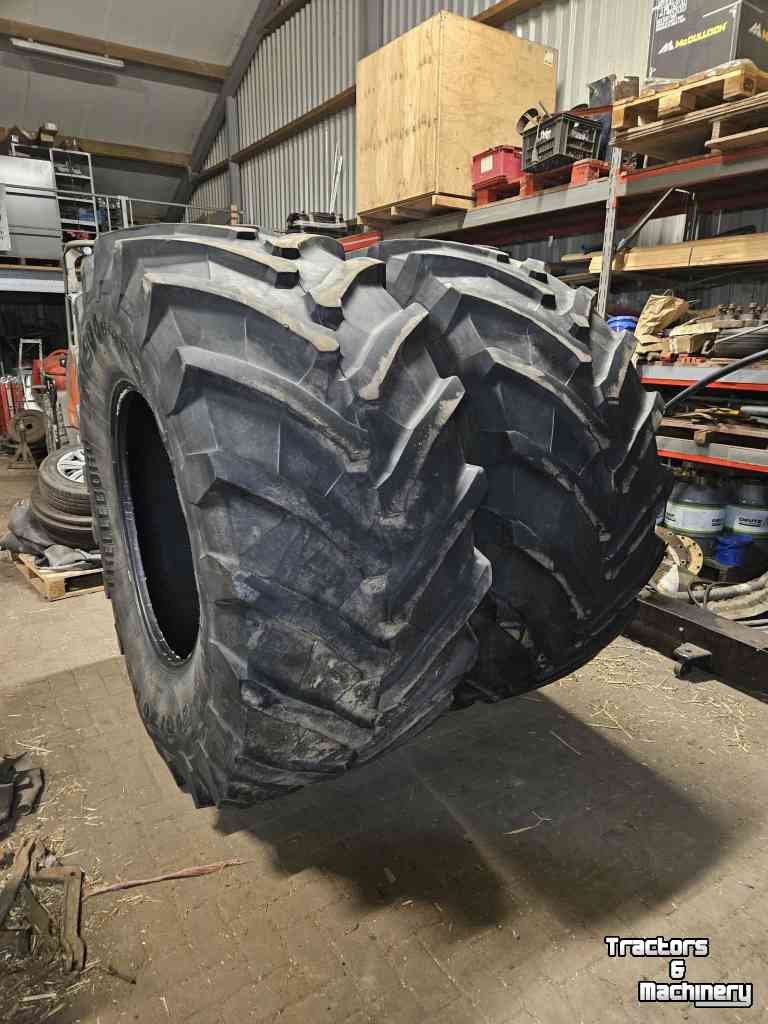Roues, Pneus, Jantes, Barillets Jumelage Trelleborg 800/70R38 TM900