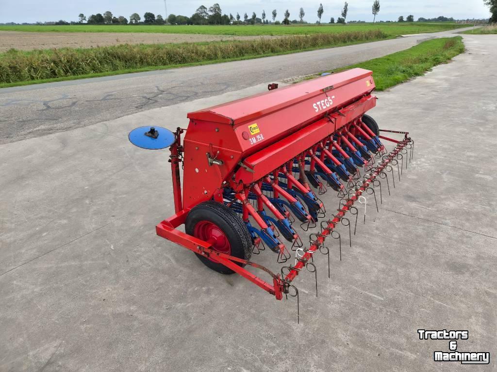 Semoir Stegsted SLN 3M 25R