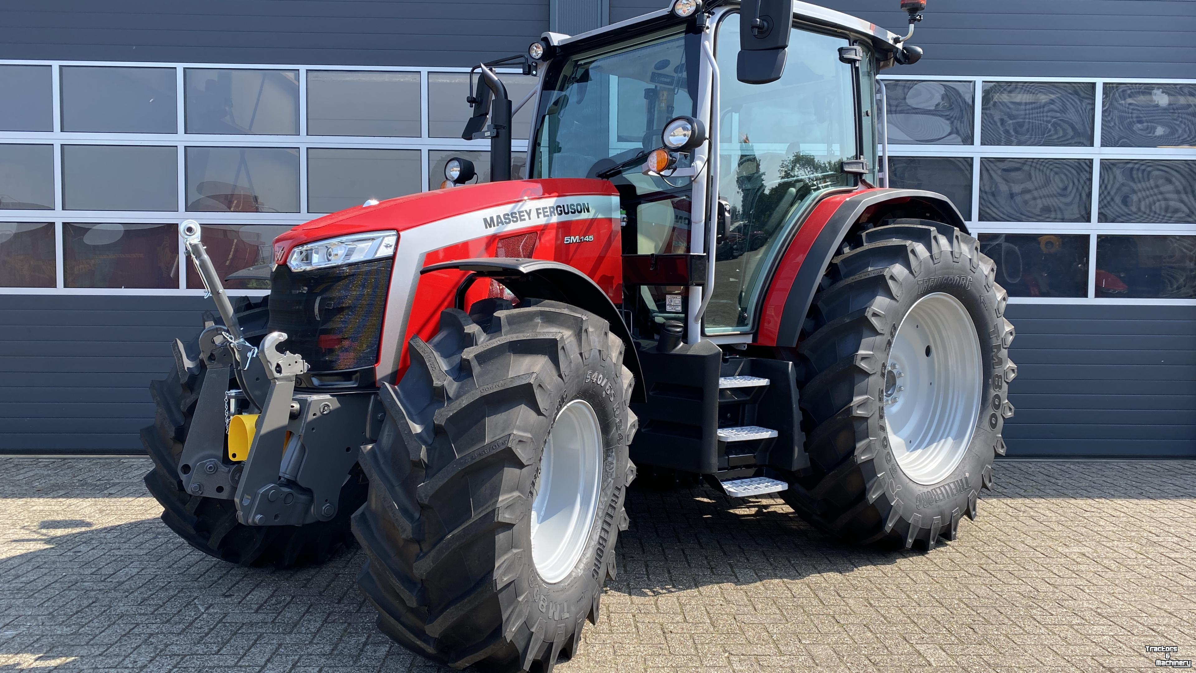 Tracteur Massey Ferguson 5M.145 Dyna4