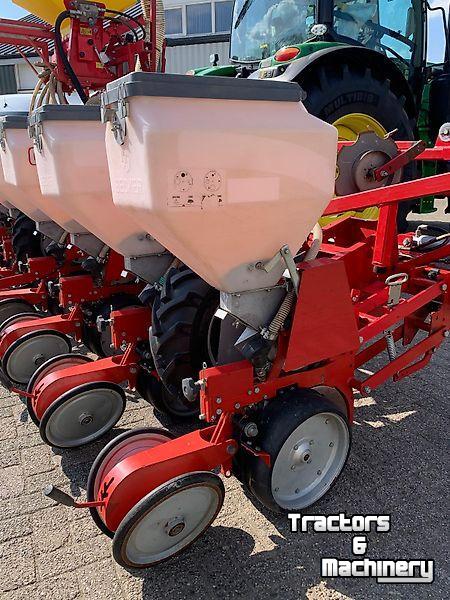 Semoir monograine  Aeromat 10 DTE HK
