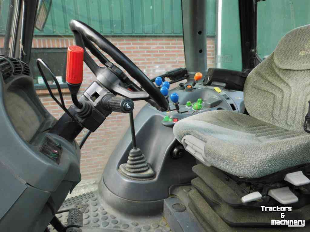 Tracteurs Deutz-Fahr Agrotron 106