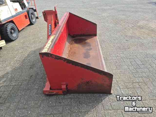 Transport godets de tracteur Peecon Trekkerbak.