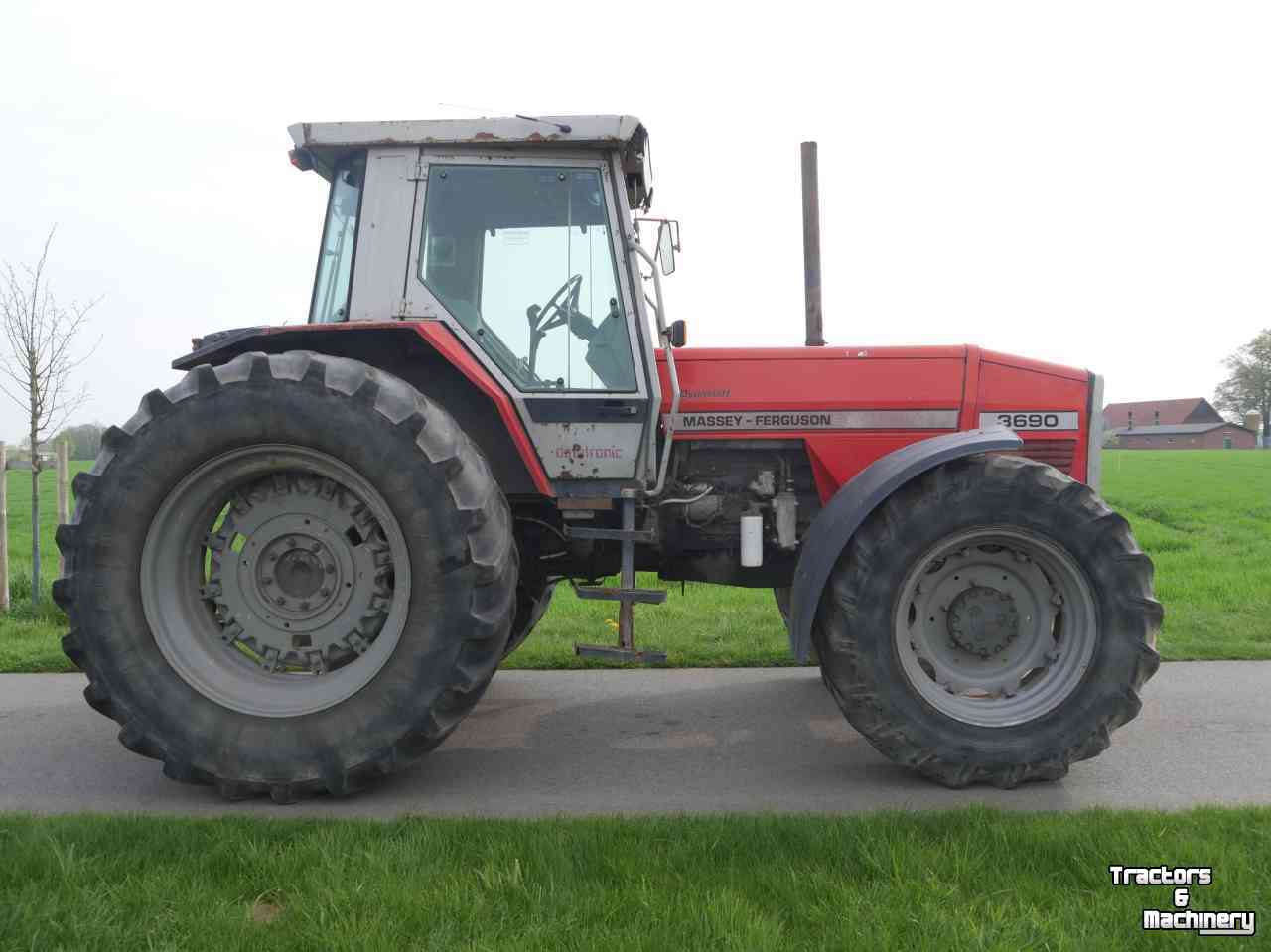 Tracteur Massey Ferguson 3690 Dynashift
