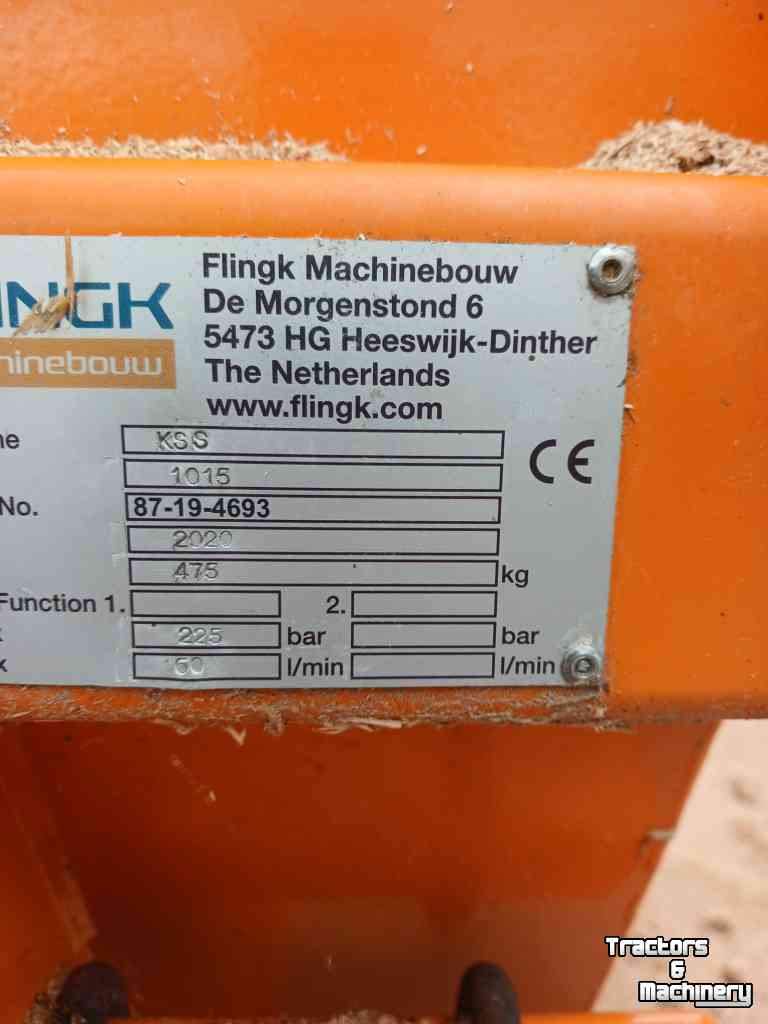 Épandeur de sciure pour des logettes Flingk KSS 1015