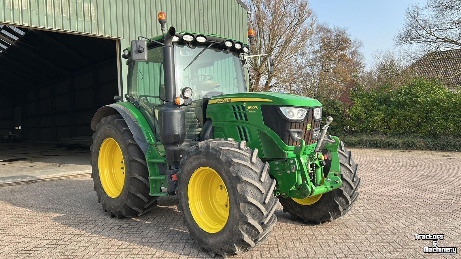 Tracteur John Deere 6130R