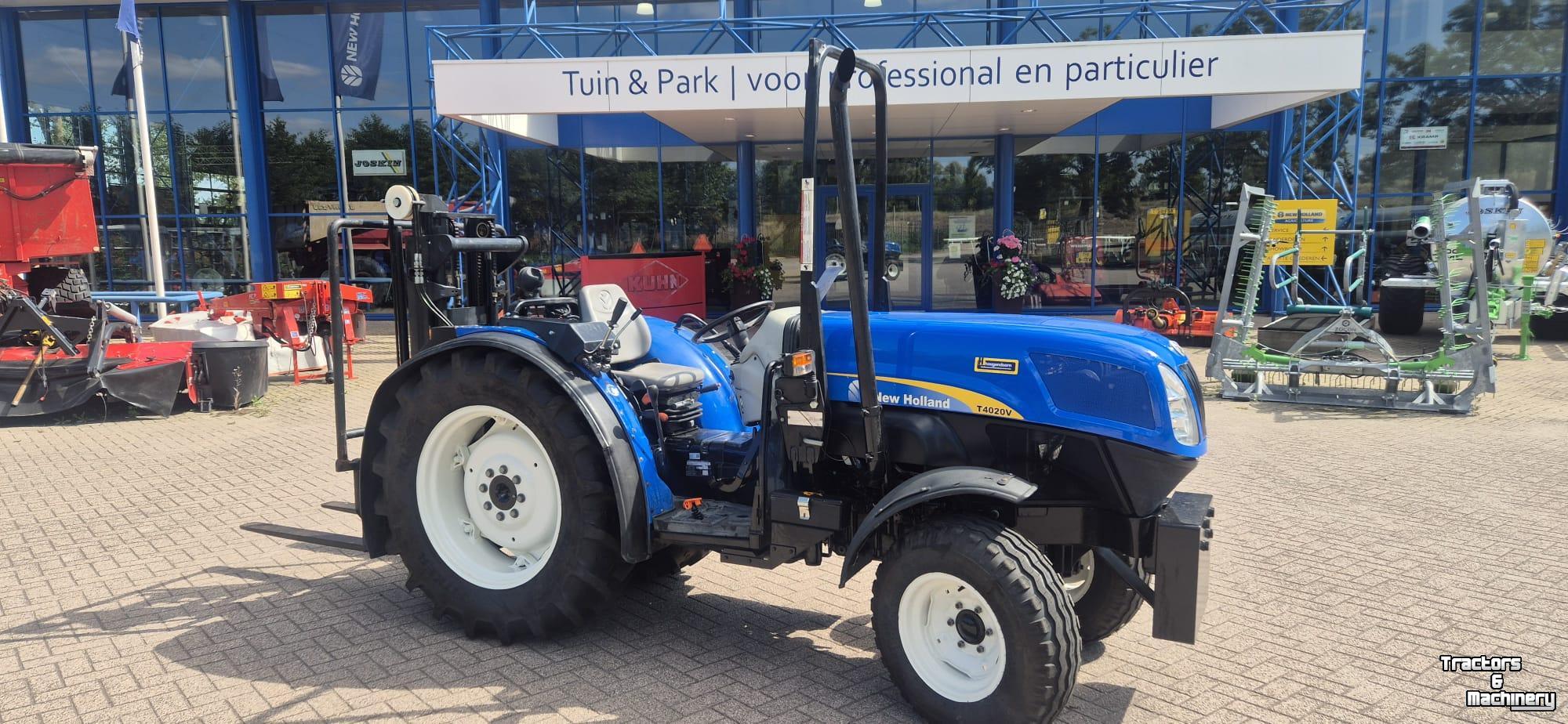 Tracteur pour vignes et vergers New Holland T3030