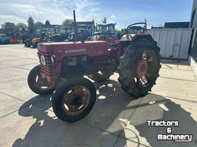 Tracteur McCormick mc cormick d-436