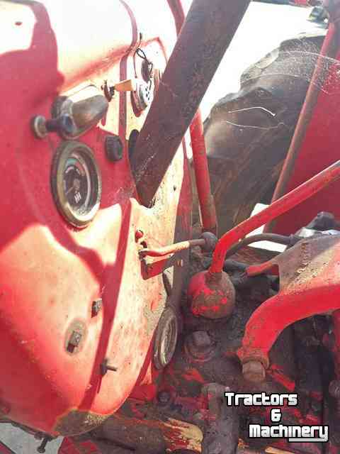 Tracteur McCormick mc cormick d-436
