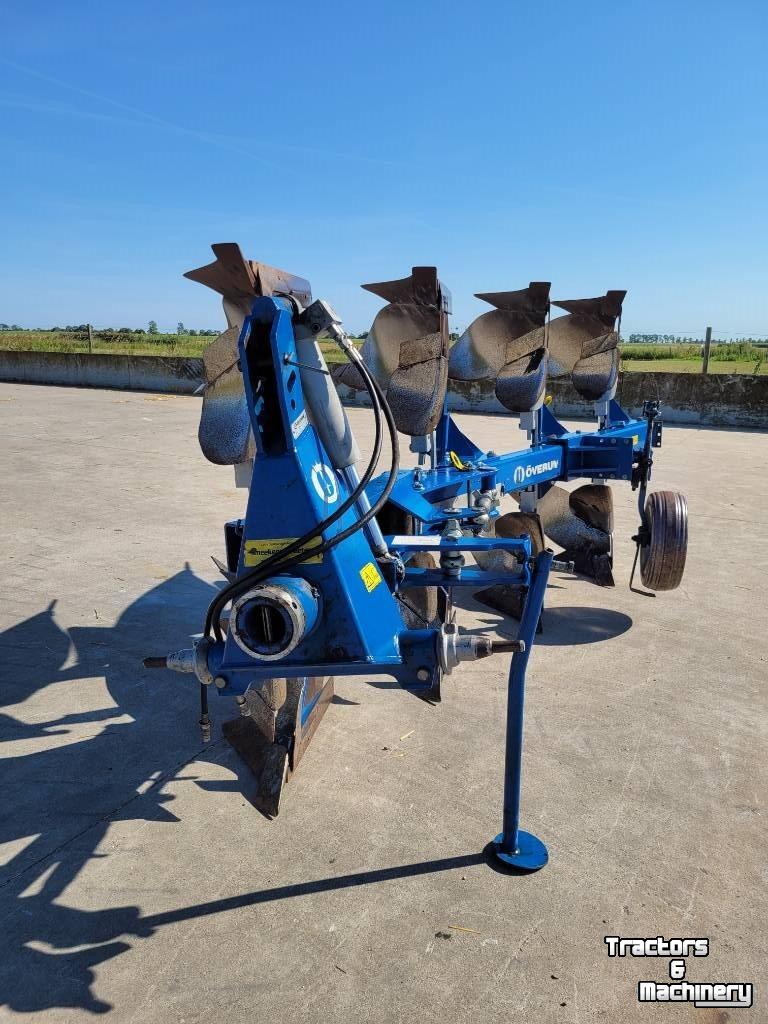 Charrues Overum BX4975F (4 Schaar wentelploeg)