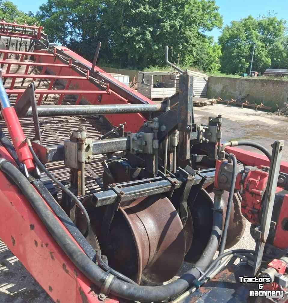 Arracheuse de pommes de terre Amac AX2 aardappelrooier