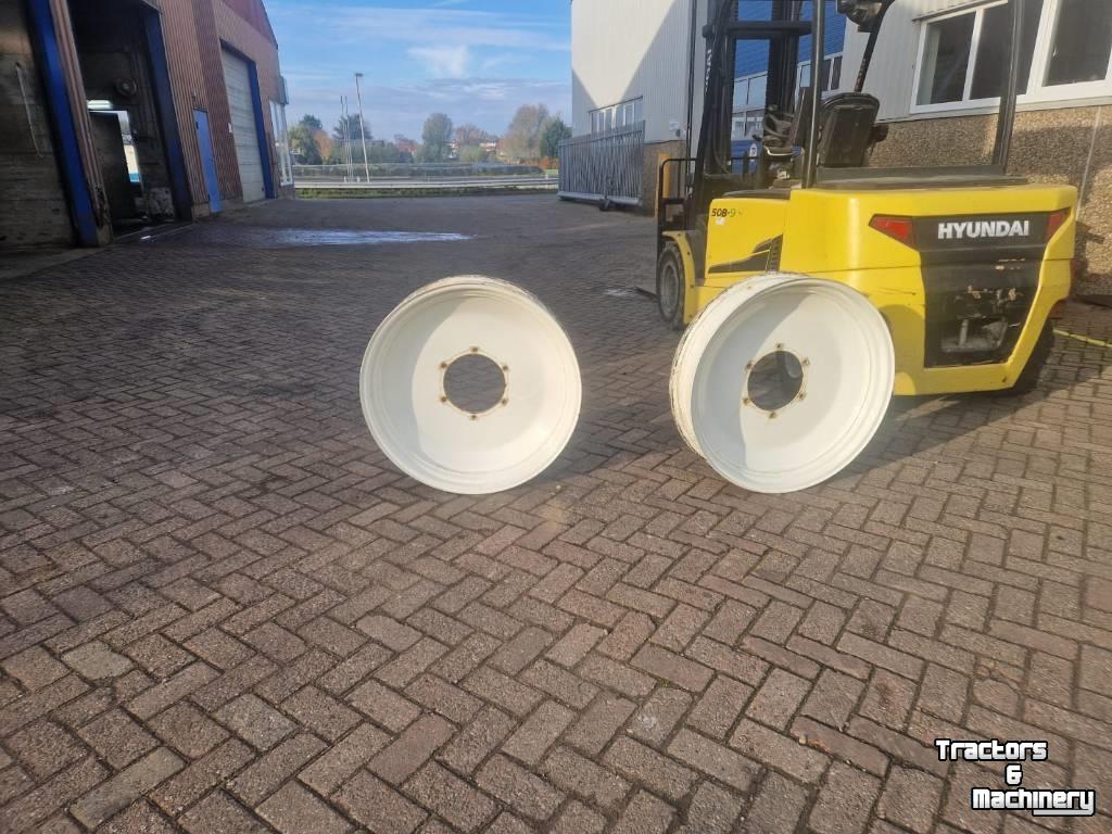 Roues, Pneus, Jantes, Barillets Jumelage Molcon New Holland Velgen 7*32 250/285-6