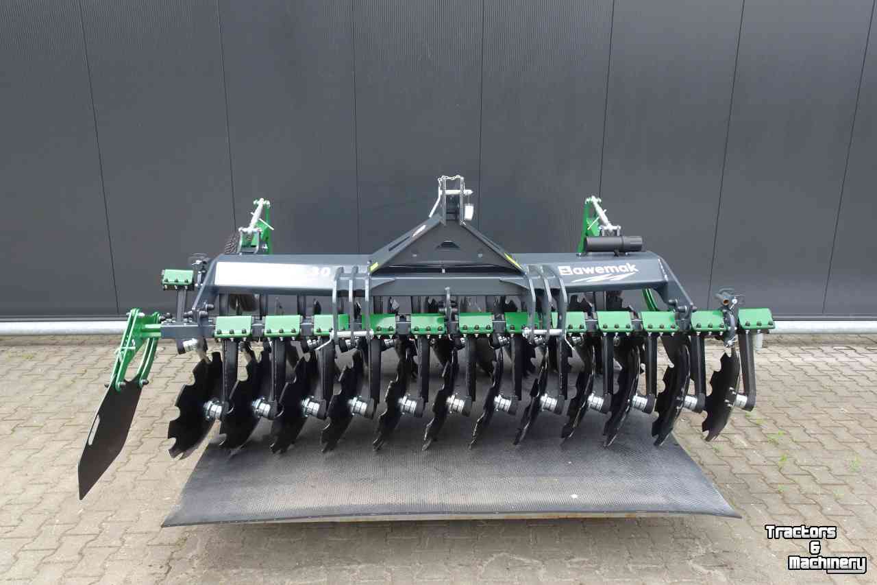 Déchaumeur à disques Awemak OZYRYS Frontschijveneg front schijveneg 2.5 / 3.0 M