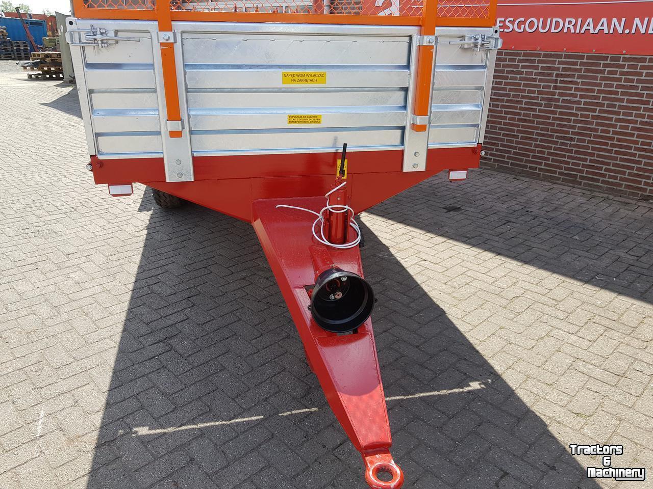 Epandeur de fumier AGM Meststrooier 5T
