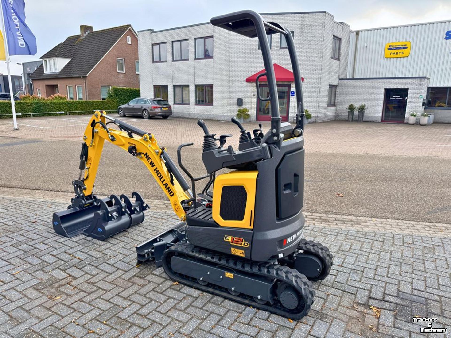 Mini pelleteuse New Holland E12D Minigraver