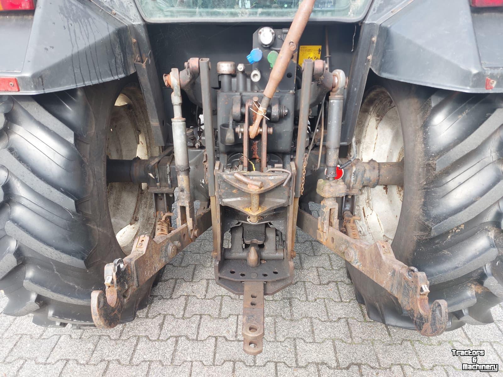 Tracteur Valtra 455