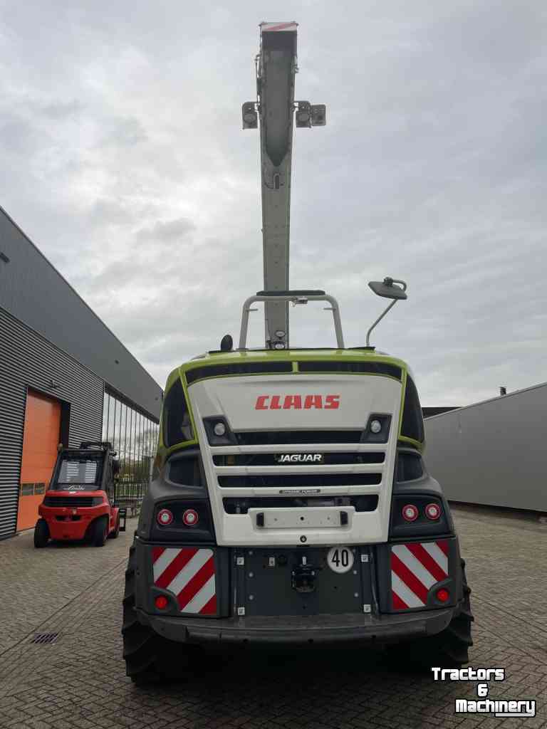 Ensileuse automotrice Claas JAGUAR 940 E5