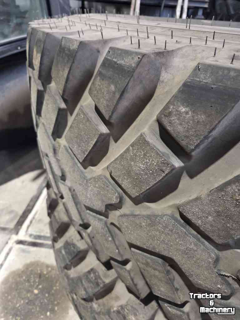 Roues, Pneus, Jantes, Barillets Jumelage BKT 480/80R38