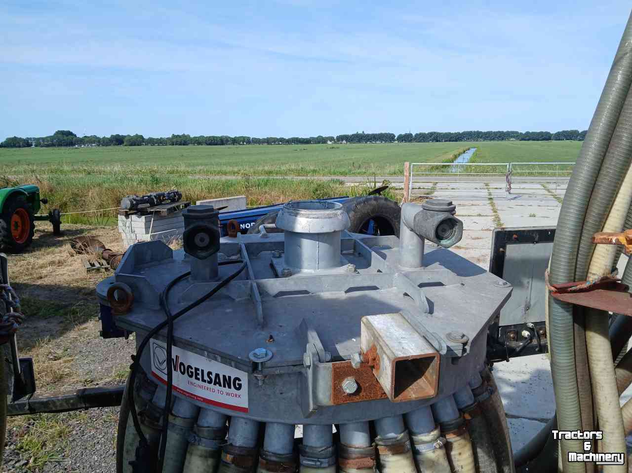 Injecteur de prairie Vredo 720