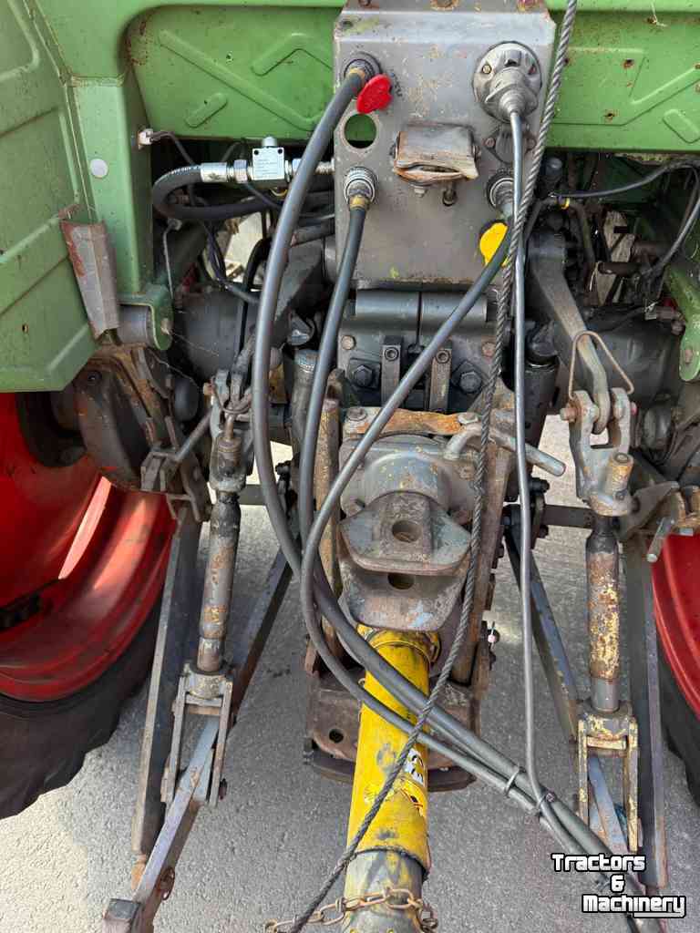 Tracteur Fendt Farmer 305 LS Turbomatik