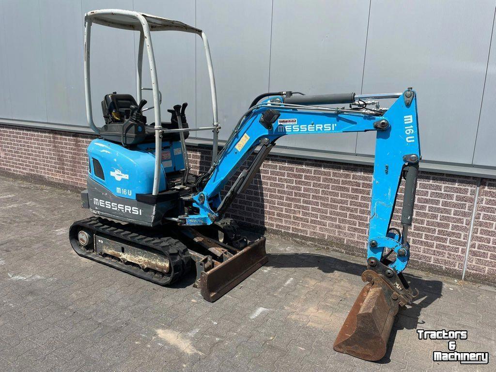 Mini pelleteuse Messersi M-16U