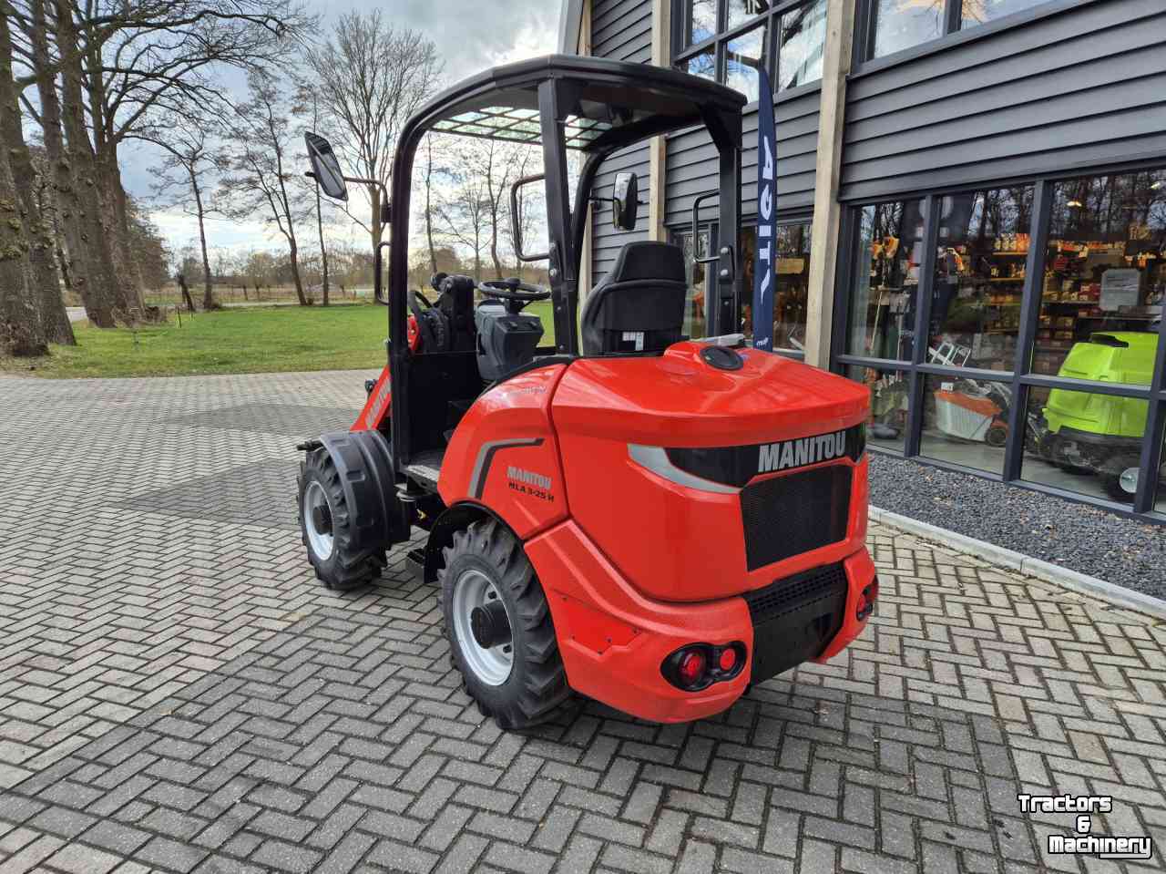 Chargeuse sur pneus Manitou MLA 3-25H