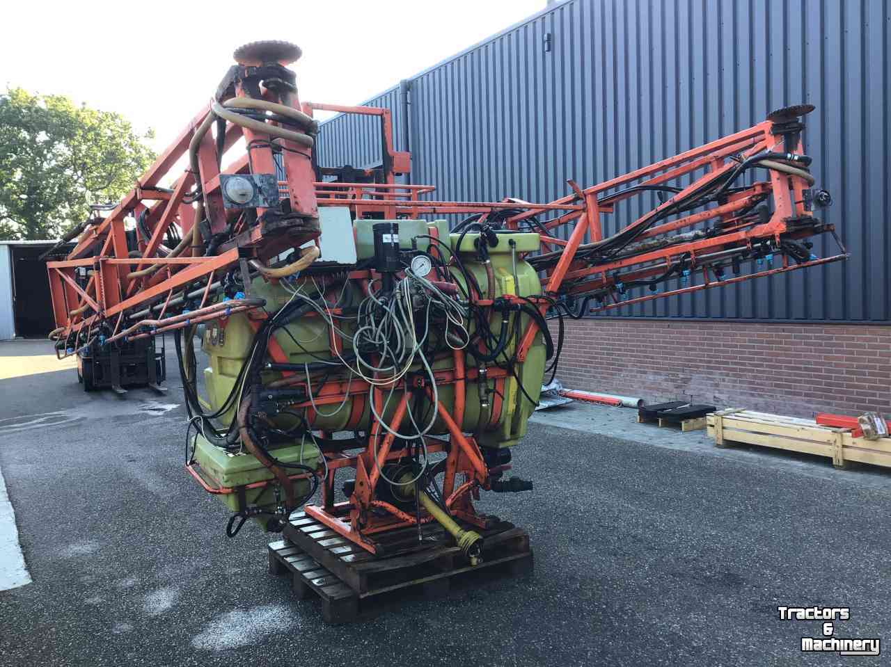 Pulvérisateur porté Douven P 80 21