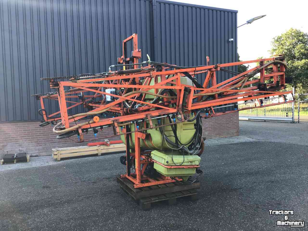 Pulvérisateur porté Douven P 80 21