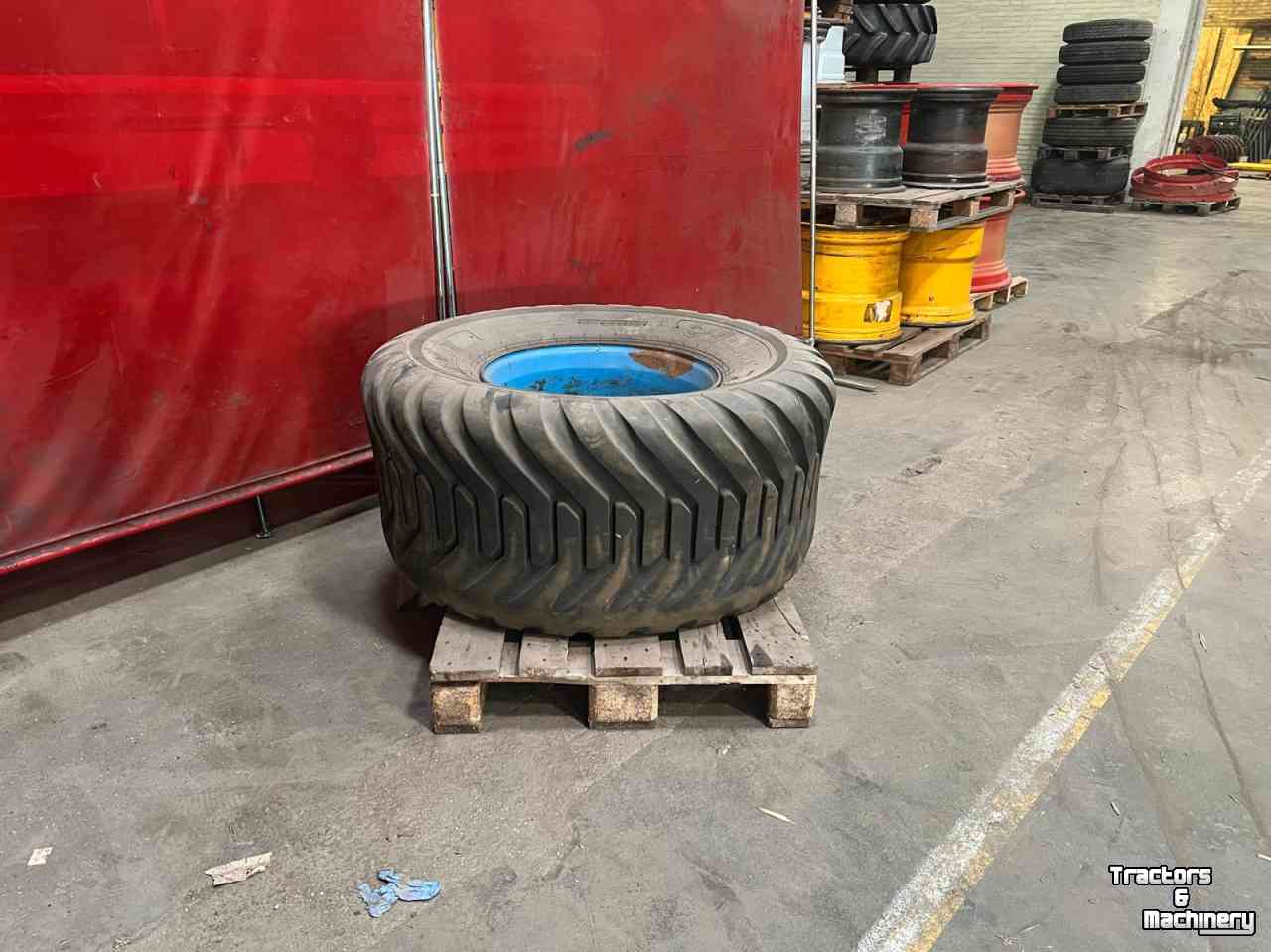 Roues, Pneus, Jantes, Barillets Jumelage BKT 550/60-22.5