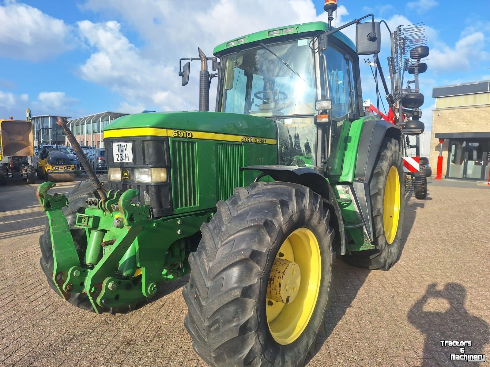 Tracteur John Deere 6910 Auto Power