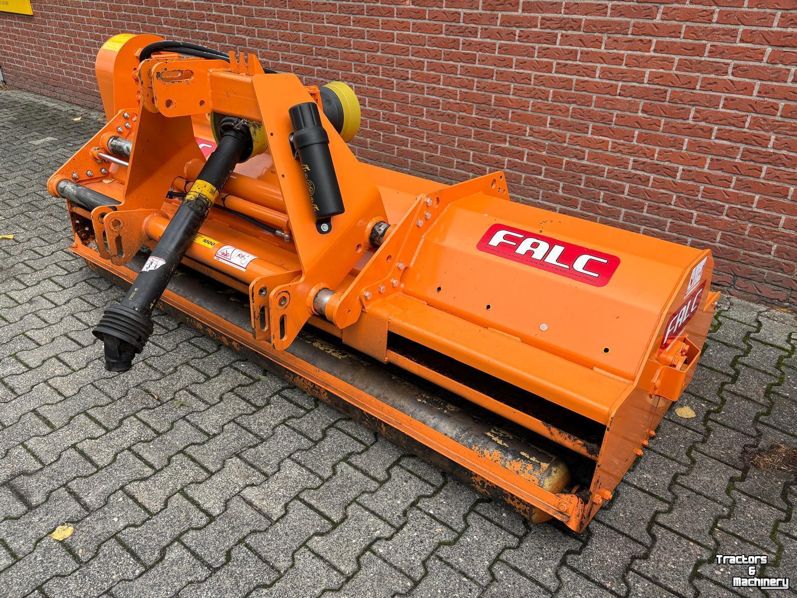 Faucheuse  270