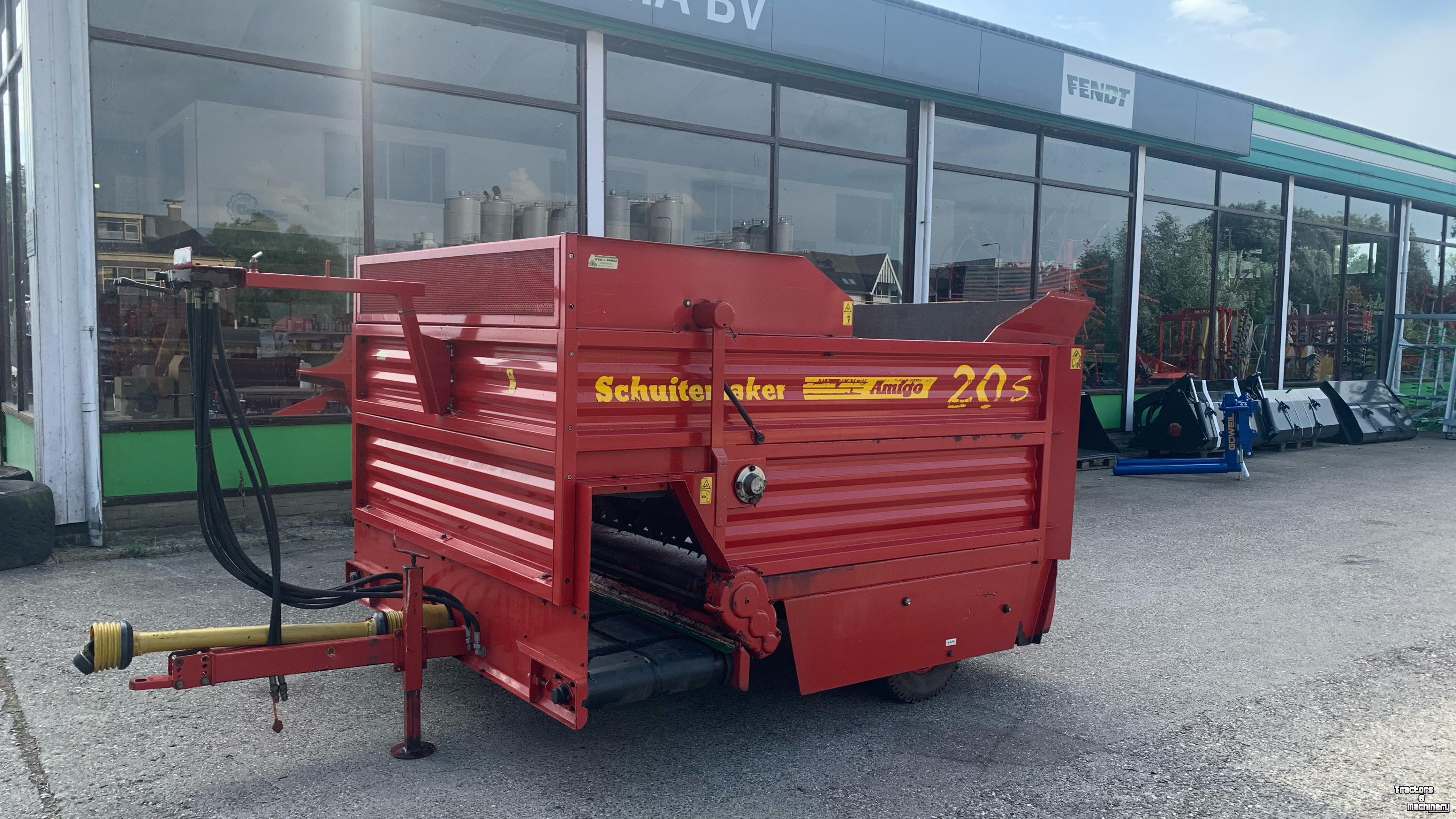 Distributeur de fourrage en bloc Schuitemaker 20 S