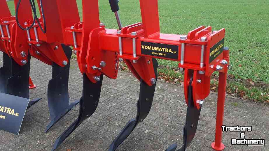 Décompacteur ADV Technik Voorzetwoeler Woeler Stand. Met hydr. hef