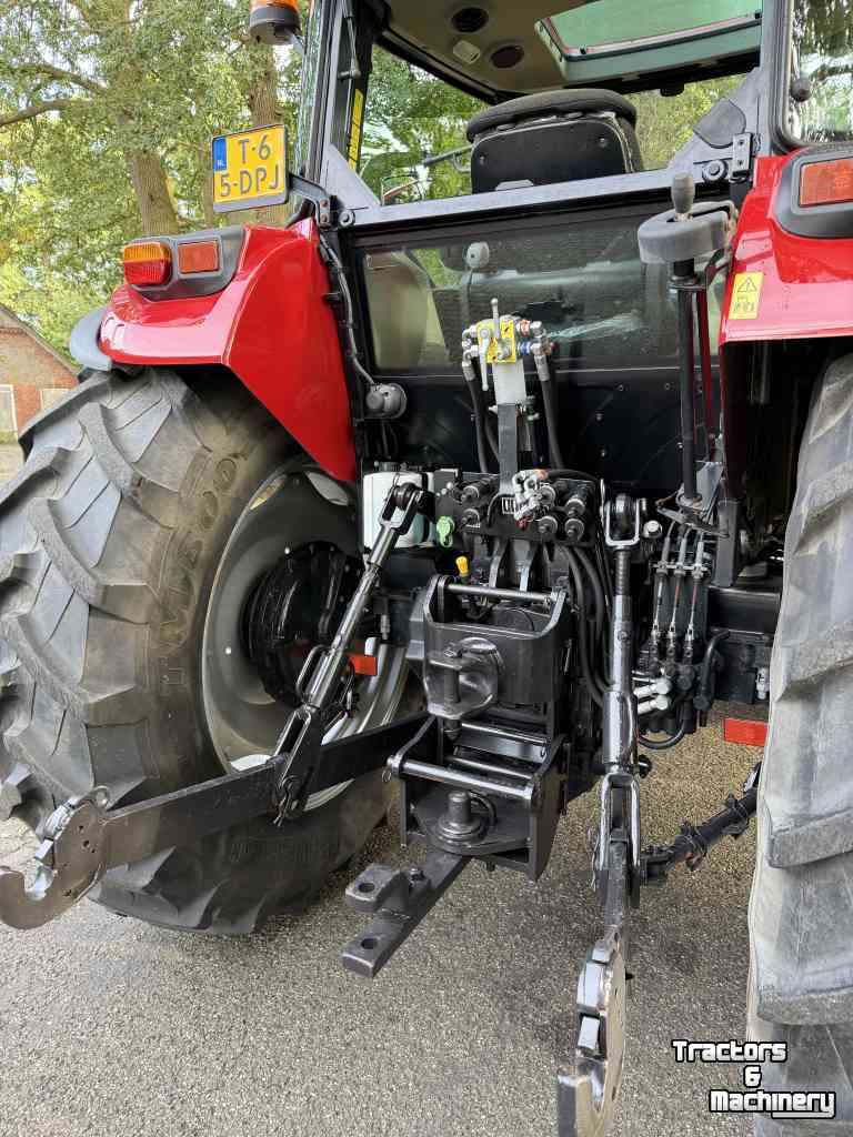 Tracteur Case-IH Farmall 105A