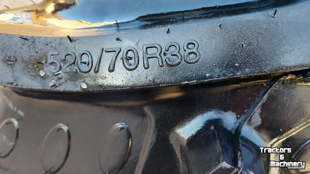 Roues, Pneus, Jantes, Barillets Jumelage BKT 520/70R38