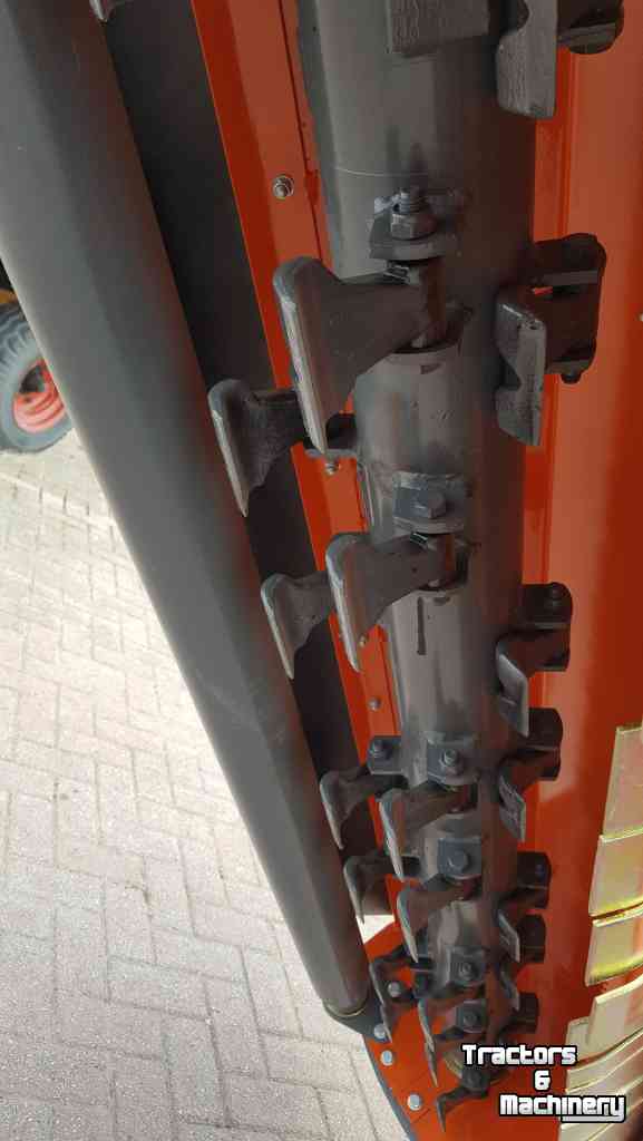 Rotobroyeur Loma Klepelmaaier BCRL 165