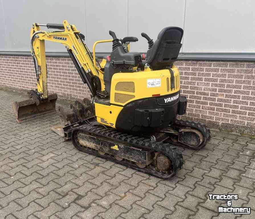 Mini pelleteuse Yanmar YAN VIO12 Mini-Graver