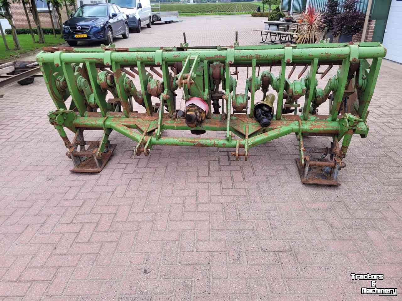 Machine à bêcher Celli Krukas spitmachine 300 cm