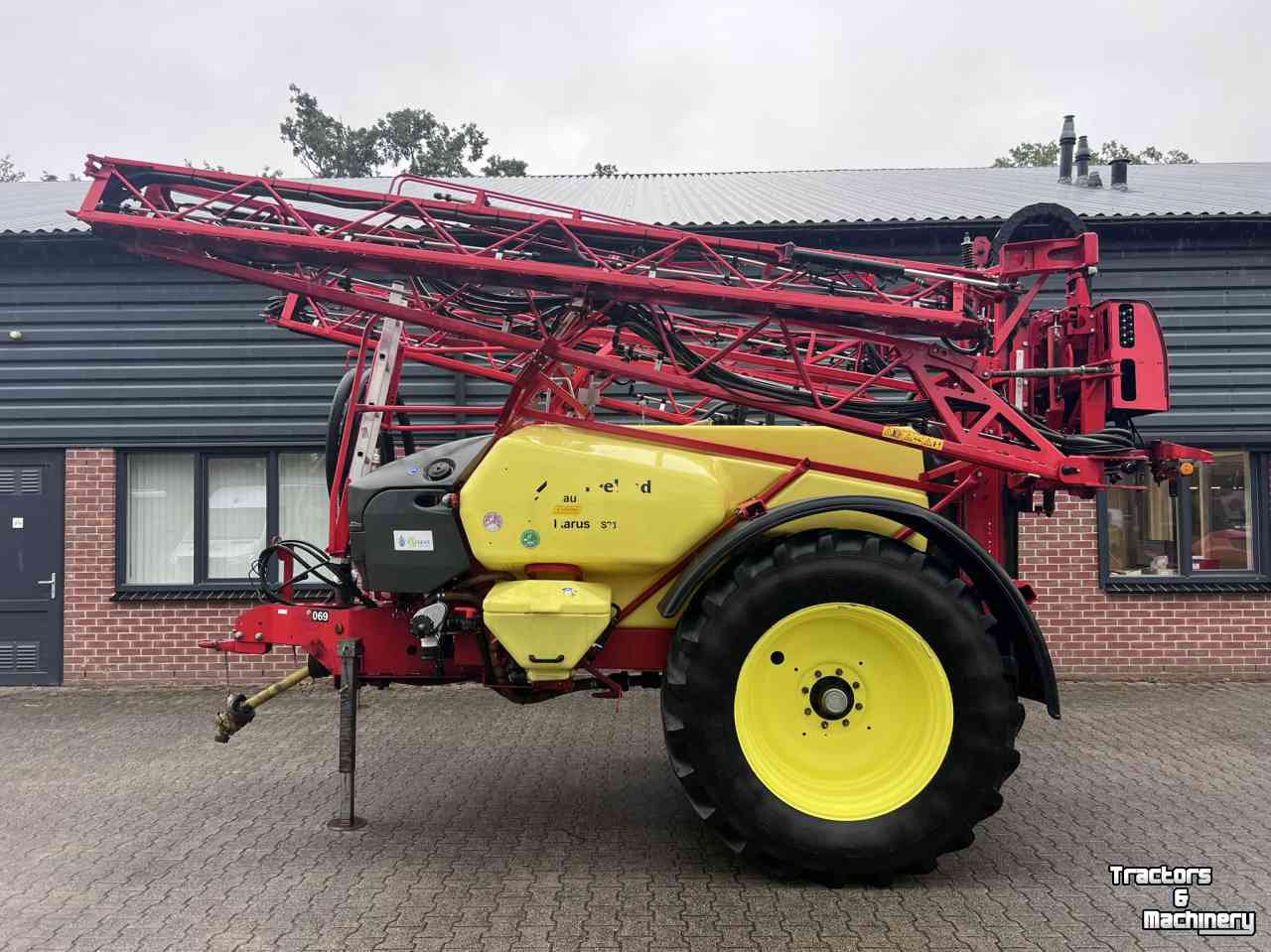 Pulvérisateur trainé Kverneland Ikarus S28