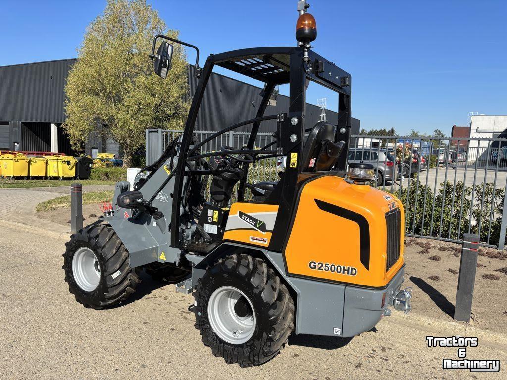 Chargeuse sur pneus Giant G2500