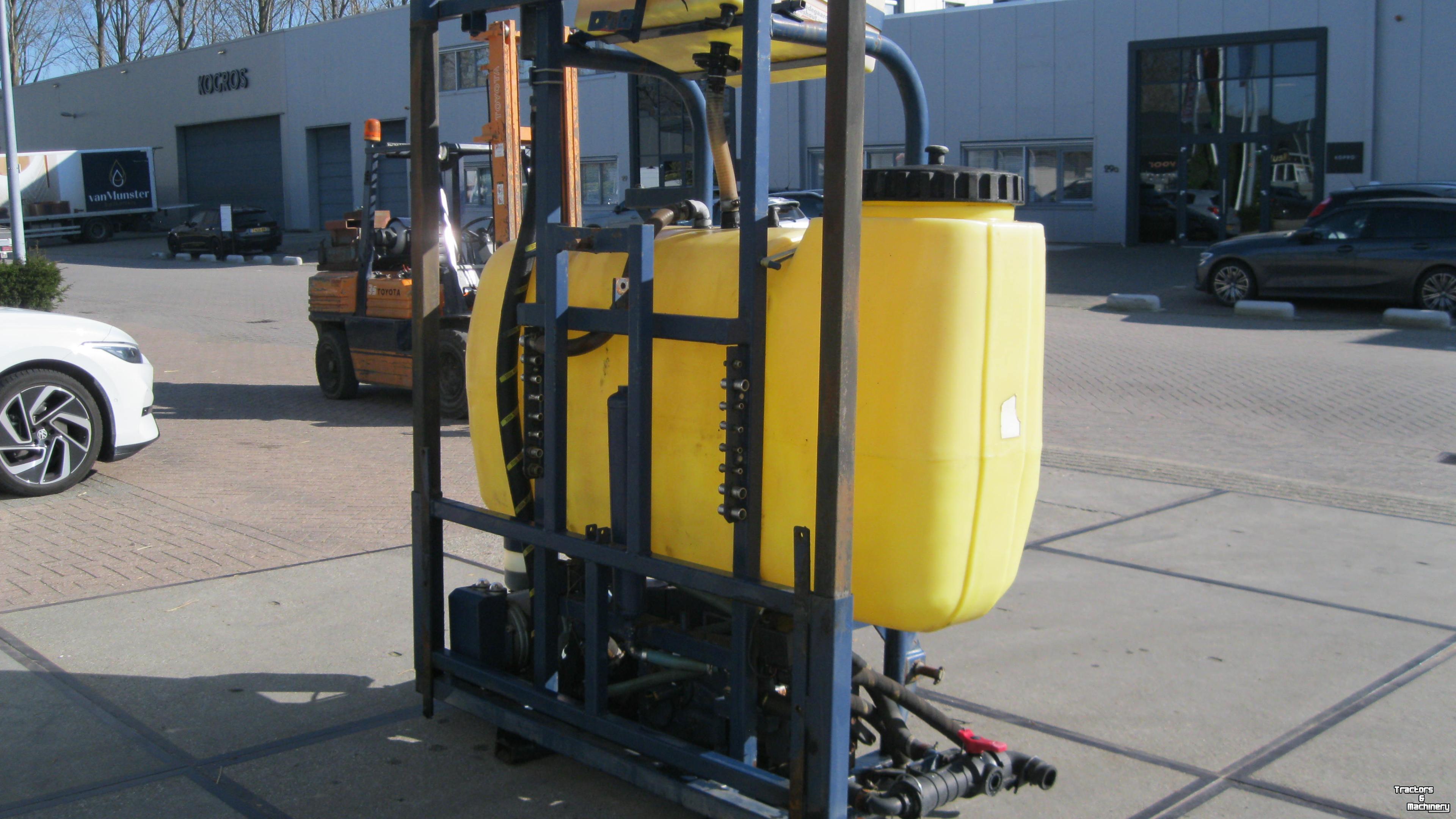 Pulvérisateur Hoegen Dijkhof 800 liter tank met frame