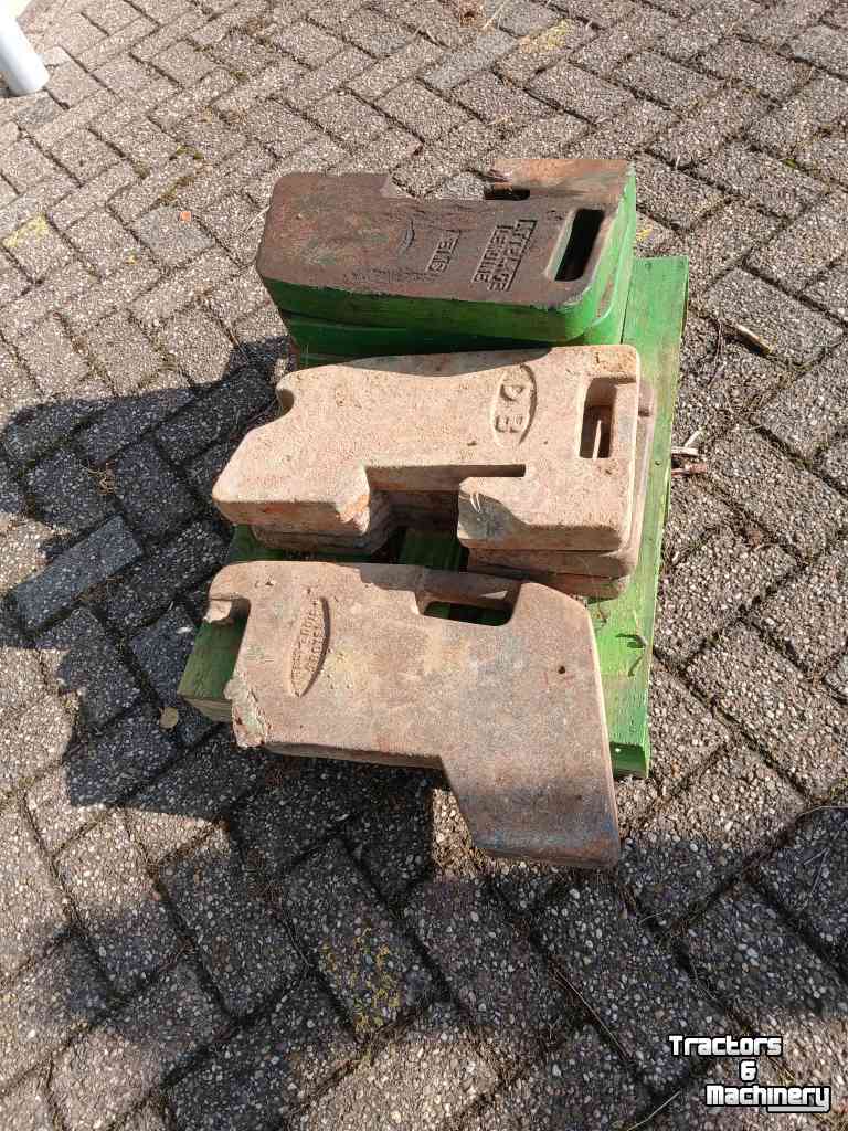 Poids frontaux  27 klio
