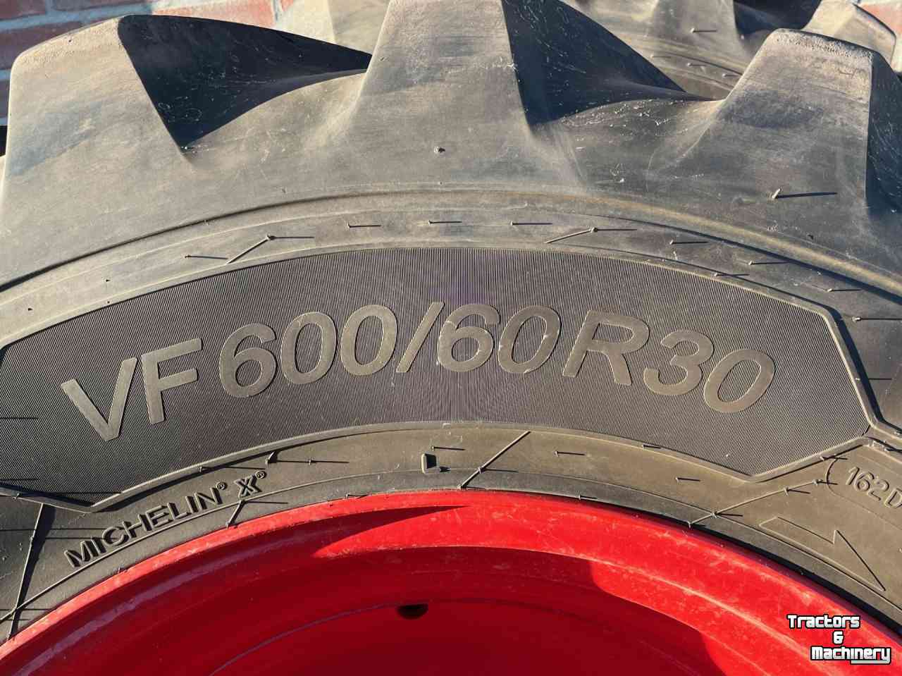 Roues, Pneus, Jantes, Barillets Jumelage Michelin VF 600/600- R30