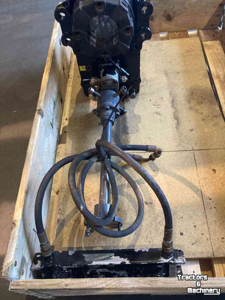 Relevage avant & Prise de force avant Zuidberg PTO Case Magnum MX