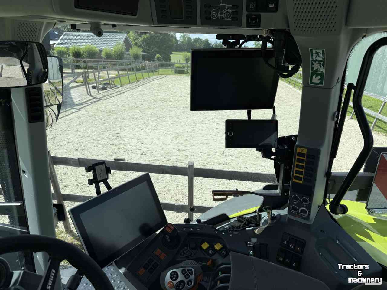 Tracteur Claas AXION 870 CMATIC
