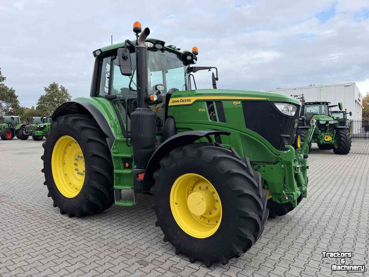 Tracteur John Deere 6M200 AP 50KM 2025 795 UUR AUTOTRAC-READY + G5-DISPLAY DEMO!!!