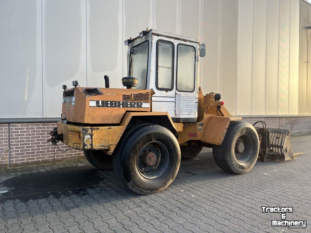 Chargeuse sur pneus Liebherr L508
