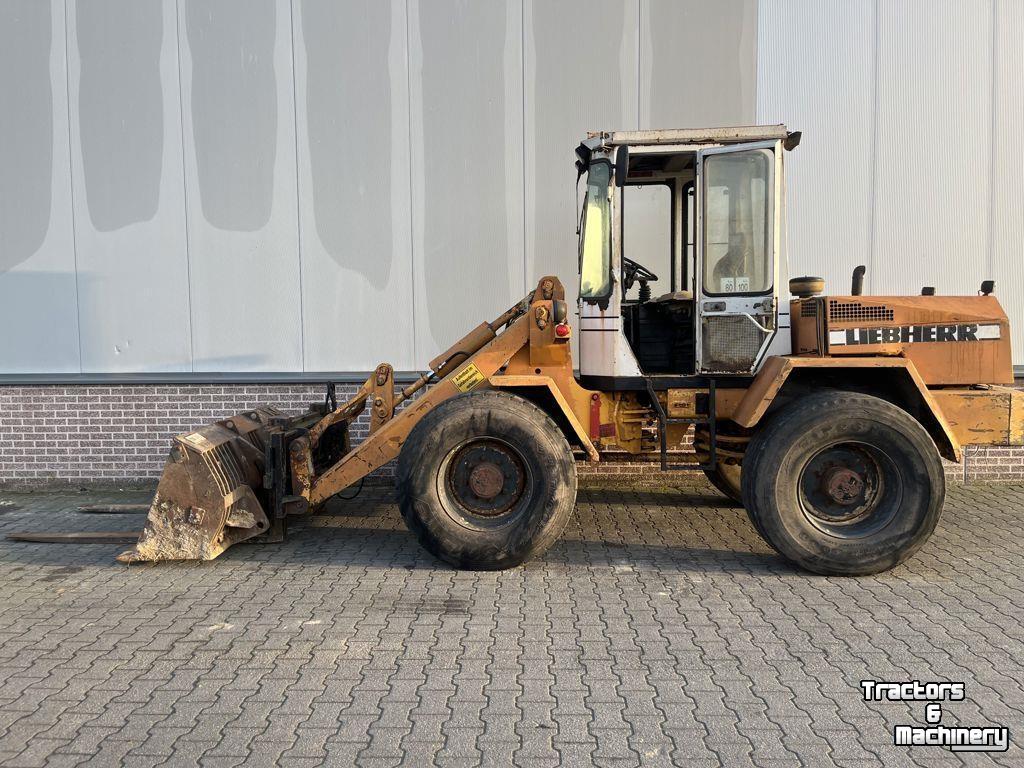 Chargeuse sur pneus Liebherr L508