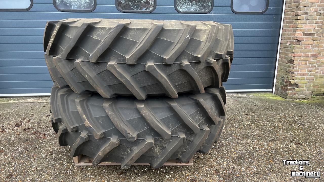 Roues, Pneus, Jantes, Barillets Jumelage Trelleborg 520/70R38