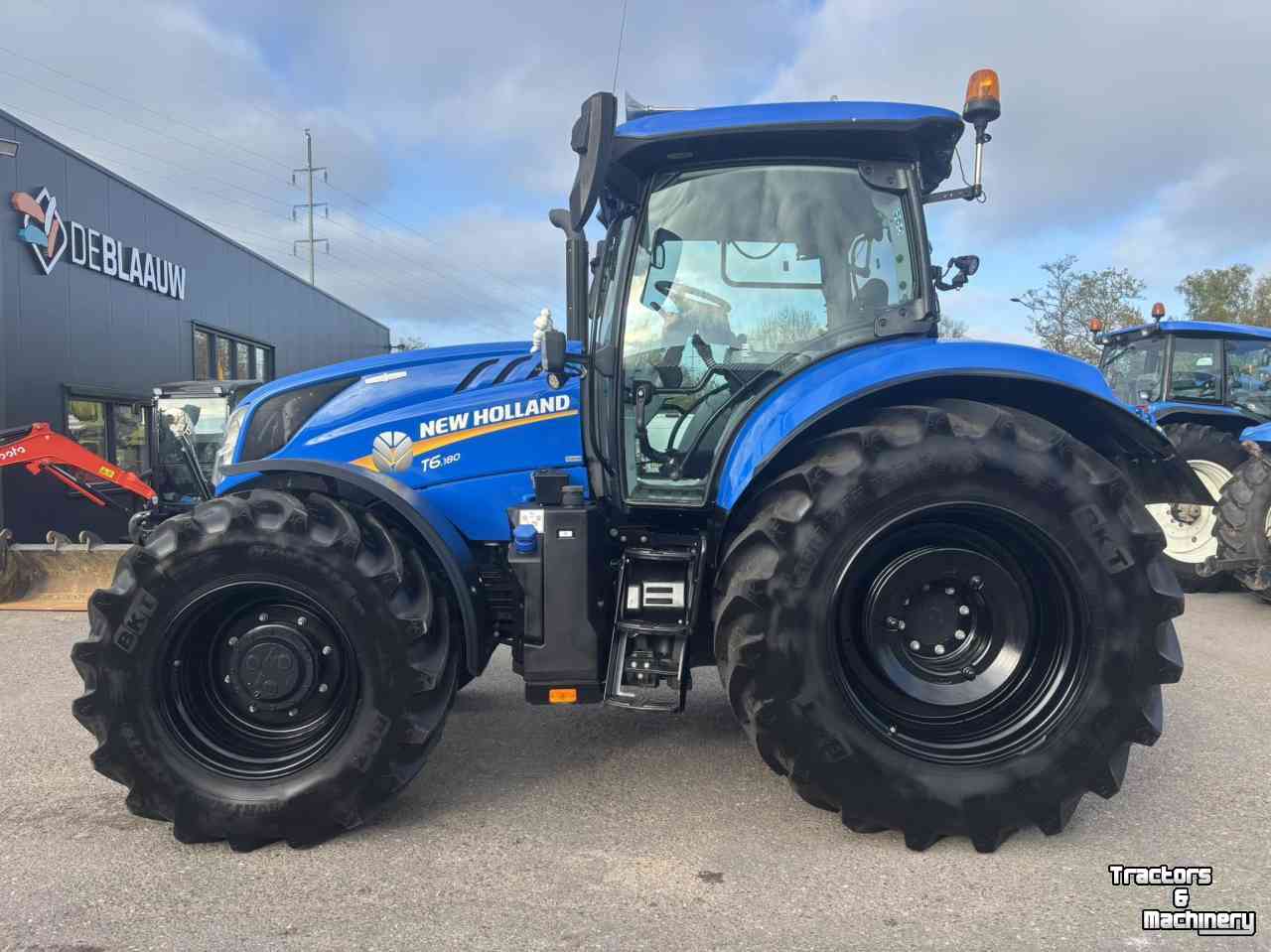 Tracteur New Holland T6.180 AC Stage V Tractor
